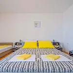 Apartament In 39135