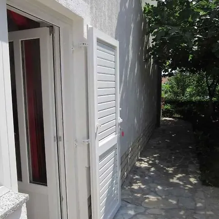 In 39135 Apartment