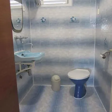 Apartment In 39135 Novi Vinodolski